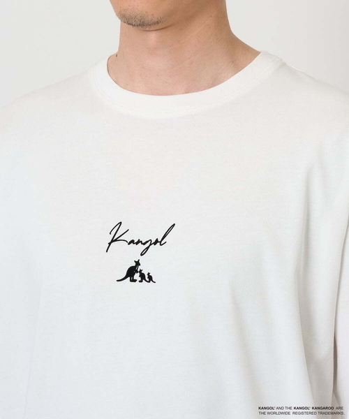 a.v.v(アーヴェヴェ)の「KANGOLスクエアプリントロングシルエットカットソー(Tシャツ/カットソー・メンズ・ホワイト/グリーン・48/46)」の13枚目の写真