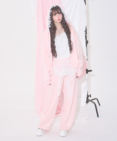 FickleBebe(フィクルベベ)の「アシメレースガーターパンツ(その他パンツ・レディース・ピンク/ブラック/グレー・FREE)」の1枚目の写真