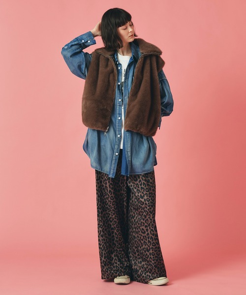 AT THE TRNK(アットザトランク)の「オリジナル レオパード柄 ファー リバーシブル ベスト AT THE TRNK(その他アウター・レディース・グレー/ブラウン・フリー)」の16枚目の写真