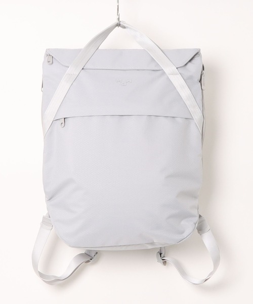 A.M.S.（エーエムエス）の「Mah エムエーエイチ Airy 撥水 軽量 ビジネス対応 スマートバックパック B4・PC収納対応（ビジネスバッグ・メンズ・ライトグレー/ブラック・FREE）」の2枚目の写真