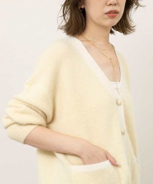 NOLLEY’S Sophi(ノーリーズソフィ)の「【一部WEB限定カラー】ウール混へアリーVネックカーディガン(カーディガン/ボレロ・レディース・イエロー系その他3/オレンジ/クリーム/オフホワイト/グレー・38)」の10枚目の写真