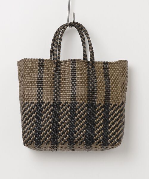 MAISON mou(メゾンムー)の「【Moon Bird/ムーンバード】メキシコ製・手編みのメルカドバッグ(M)MBST26-11(かごバッグ・レディース・ブラック系その他/ブルー系その他2/その他35/オレンジ系その他/ゴールド系その他/シルバー・FREE)」の5枚目の写真