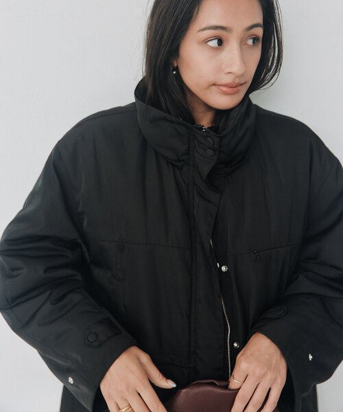 RIVE DROITE(リヴドロワ)の「スタンドカラーパテッドジャケット(秋服/冬服)(その他アウター・レディース・ブラック/カーキ・FREE)」の20枚目の写真