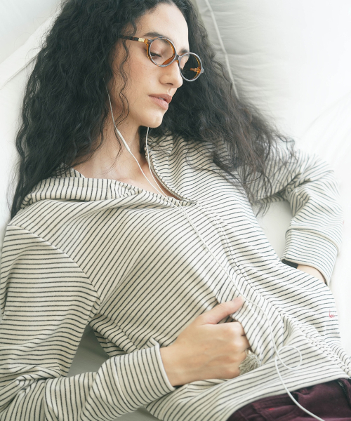 HEEARI(ヒアリー)の「Amber Knitted Stripe Zip-Up(パーカー・レディース・その他・FREE)」の5枚目の写真