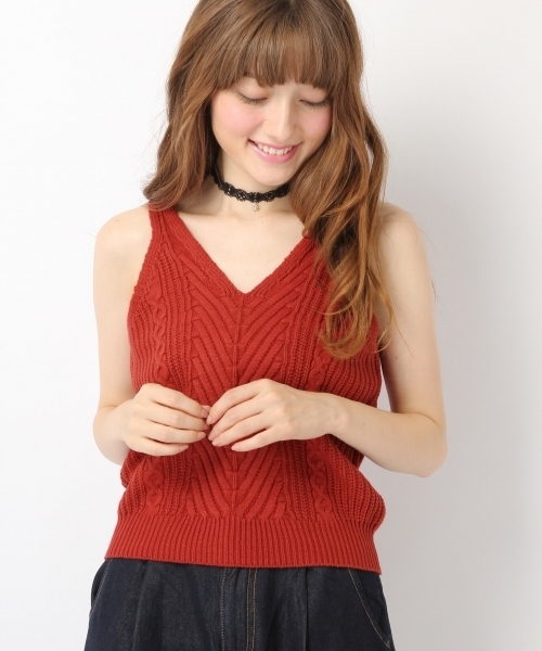 Heather（ヘザー）の「ケーブルキャミタンク  731021（ニット/セーター・レディース・オフホワイト/レッド/ブラック・FREE）」の3枚目の写真