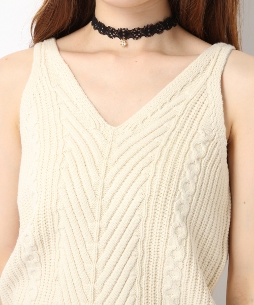 Heather（ヘザー）の「ケーブルキャミタンク  731021（ニット/セーター・レディース・オフホワイト/レッド/ブラック・FREE）」の13枚目の写真