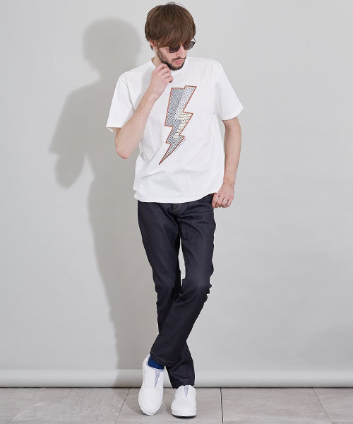 UNITED TOKYO（ユナイテッドトウキョウ）の「スーピマテーパードデニム（デニムパンツ・メンズ・ブラック/ネイビー・1/2/3）」の14枚目の写真