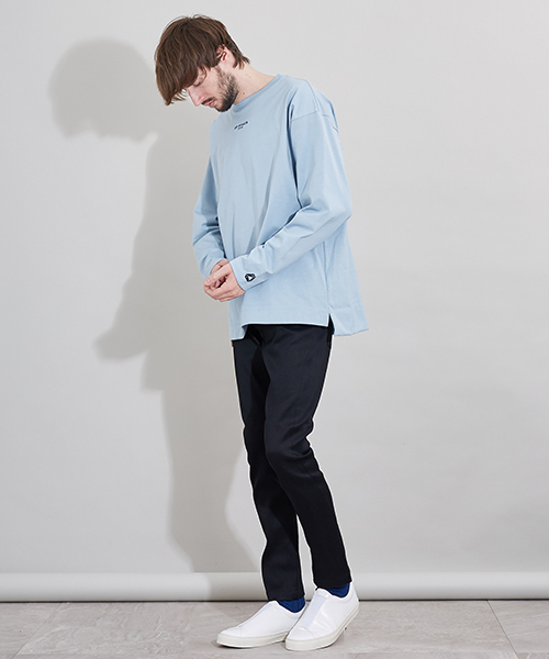 UNITED TOKYO（ユナイテッドトウキョウ）の「スーピマテーパードデニム（デニムパンツ・メンズ・ブラック/ネイビー・1/2/3）」の15枚目の写真