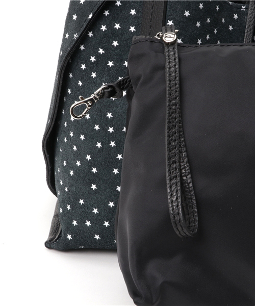 FRAMeWORK（フレームワーク）の「GIANNI CHIARINIリバーシブルスタープリントトート◆（トートバッグ・レディース・ブラック/ベージュ・FREE）」の7枚目の写真