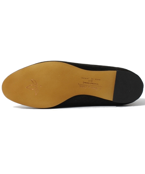 ODETTE E ODILE（オデットエオディール）の「オデット エ オディール/O Ballerina ﾌﾗｯﾄｼｭｰｽﾞ10（バレエシューズ・レディース・ゴールド/ブラック・22cm/22.5cm/23cm/24cm/24.5cm/25cm/25.5cm/23.5cm）」の4枚目の写真