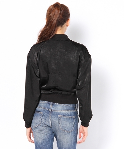 Chico（チコ）の「シャーリングルーズブルゾン（ブルゾン・レディース・グレイッシュベージュ/カーキ/ブラック・FREE）」の5枚目の写真