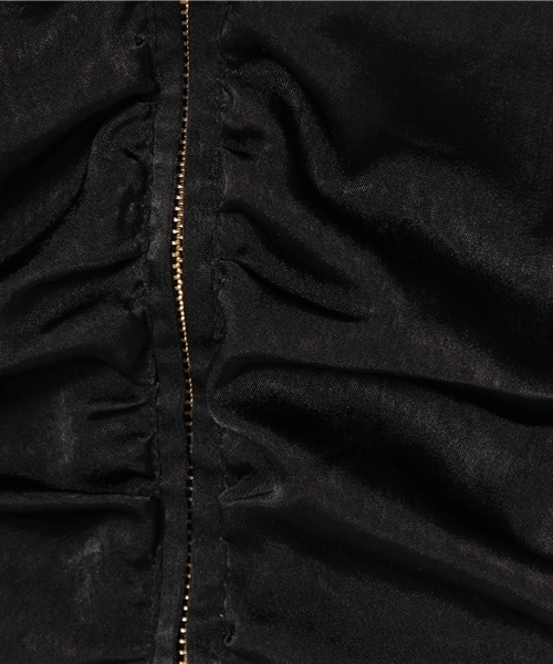 Chico（チコ）の「シャーリングルーズブルゾン（ブルゾン・レディース・グレイッシュベージュ/カーキ/ブラック・FREE）」の9枚目の写真