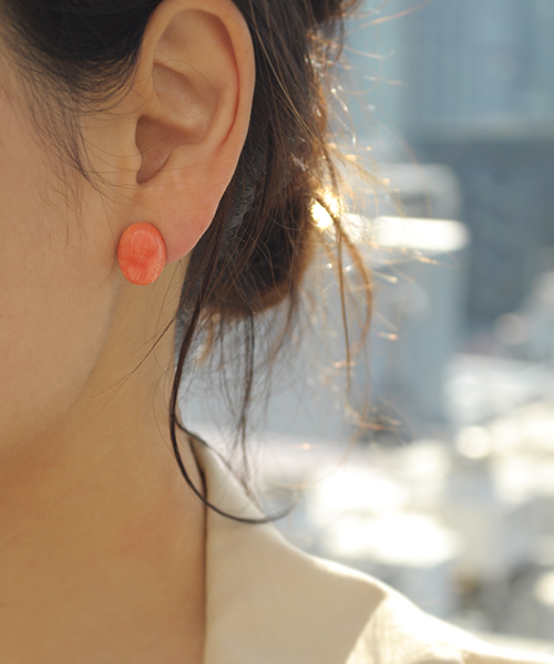 anq.（アンク）の「「anq.」OneStoneイヤリング (アゲート・ハウライト・コーラル)（イヤリング・レディース・ライトグリーン/ブラウン/グリーン/ピンク/オレンジ/ライトブラック/オレンジ系その他/レッド/ブラック/ホワイト/グリーン系その他/ターコイズブルー/ホワイト系その他/レッド系その他/ダークブラウン/ダークブラック/グレー・ONE SIZE）」の16枚目の写真