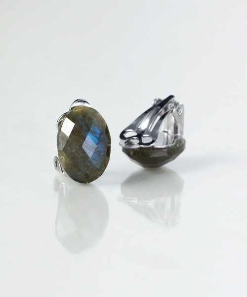 anq.（アンク）の「「anq.」OneStoneイヤリング (アゲート・ハウライト・コーラル)（イヤリング・レディース・ライトグリーン/ブラウン/グリーン/ピンク/オレンジ/ライトブラック/オレンジ系その他/レッド/ブラック/ホワイト/グリーン系その他/ターコイズブルー/ホワイト系その他/レッド系その他/ダークブラウン/ダークブラック/グレー・ONE SIZE）」の6枚目の写真