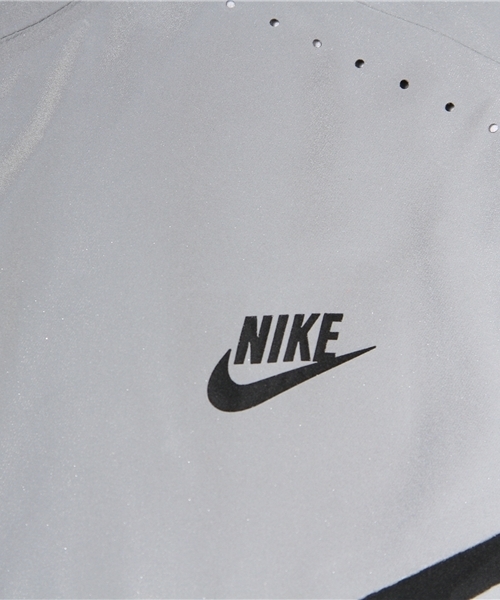 NIKE（ナイキ）の「ナイキ リフレクター ジャケット <NIKE AS RU REF