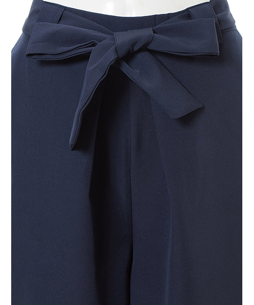 fifth（フィフス）の「ウエストリボンとろみワイドロングパンツ（その他パンツ・レディース・アイボリー/ベージュ/ネイビー/ブラック/グレー・MEDIUM）」の10枚目の写真