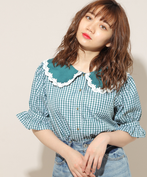 apres jour（アプレジュール）の「刺繍襟アソートブラウス【ZOZOTOWN限定アイテム】（シャツ/ブラウス・レディース・オフホワイト/グリーン系その他/ブラウン系その他・フリー）」の4枚目の写真