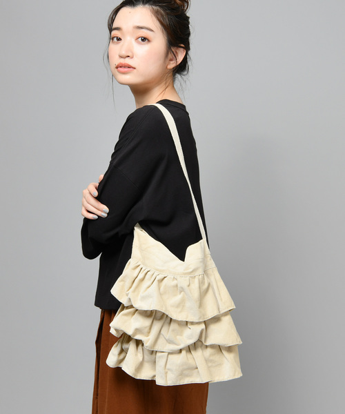 Discoat ディスコート の コーデュロイフリルショルダー ショルダーバッグ Wear