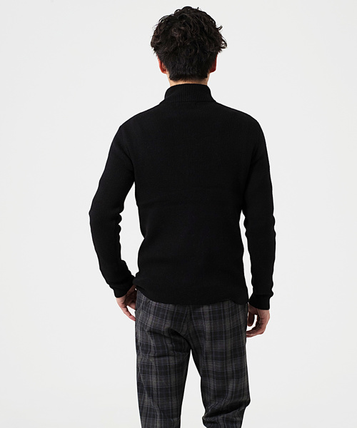 GOSTAR DE FUGA（ゴスタール ジフーガ）の「スタンドファスナーニット（ニット/セーター・メンズ・ブラック/ミックスグレー・M/L）」の8枚目の写真