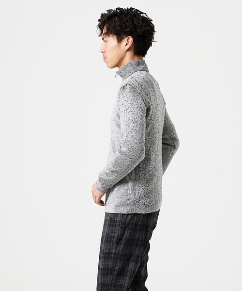 GOSTAR DE FUGA（ゴスタール ジフーガ）の「スタンドファスナーニット（ニット/セーター・メンズ・ブラック/ミックスグレー・M/L）」の4枚目の写真