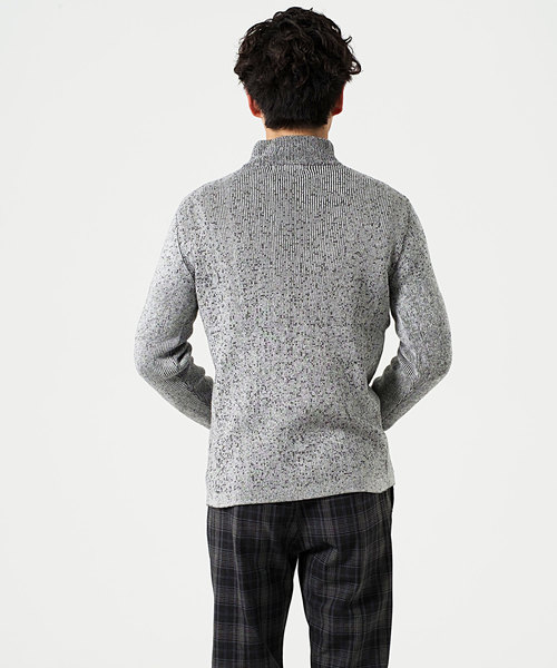 GOSTAR DE FUGA（ゴスタール ジフーガ）の「スタンドファスナーニット（ニット/セーター・メンズ・ブラック/ミックスグレー・M/L）」の11枚目の写真
