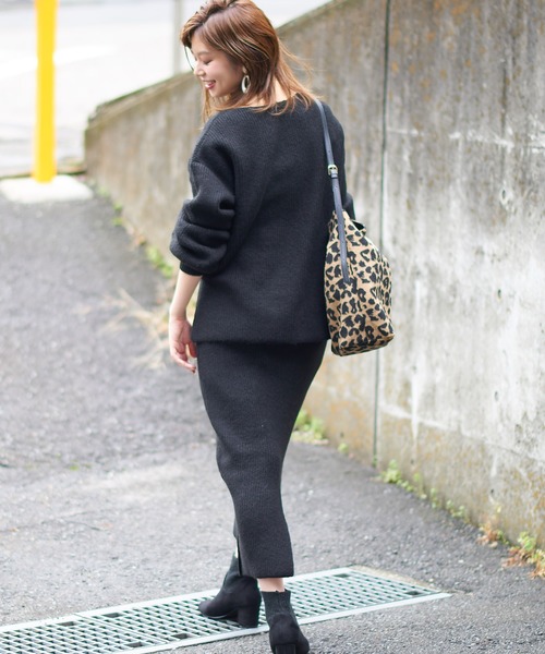 natural couture(ナチュラルクチュール)の「もちもちサイド釦スカート(スカート・レディース・ライトグレー/ブラック/ピンク/アイボリー・FREE)」の9枚目の写真