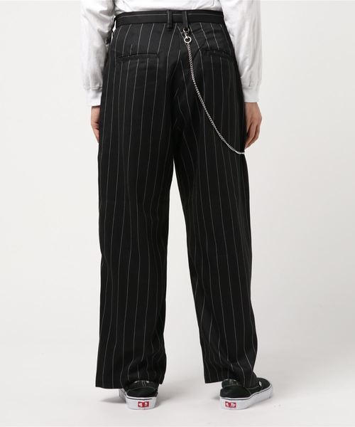 WEGO（ウィゴー）の「WEGO/【2点セット】チェーン付きストライプワイドスラックス（スラックス・メンズ・ブルー系その他4/ブラック系その他4・MEDIUM/LARGE）」の4枚目の写真