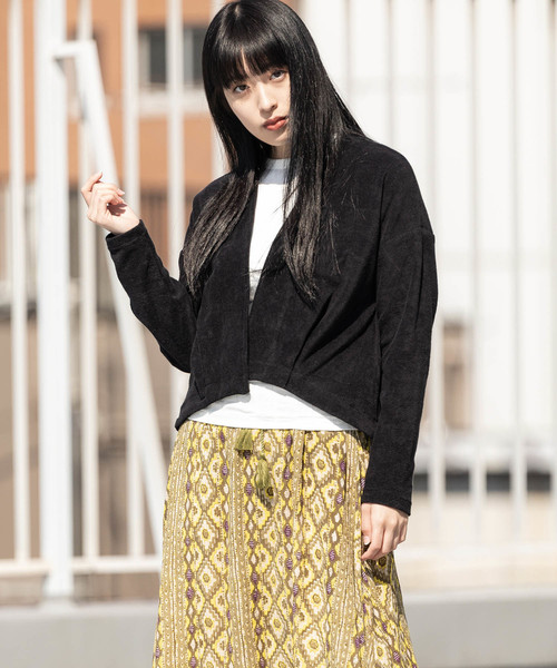 ROOPTOKYO(ループトウキョウ)の「tHING FABRICS/シングファブリックス TF Tuck blazer(ノーカラージャケット・レディース・ブラック/ベージュ/グレー・FREE)」の1枚目の写真