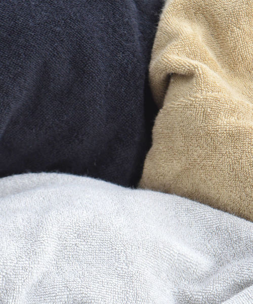 ROOPTOKYO(ループトウキョウ)の「tHING FABRICS/シングファブリックス TF Tuck blazer(ノーカラージャケット・レディース・ブラック/ベージュ/グレー・FREE)」の7枚目の写真