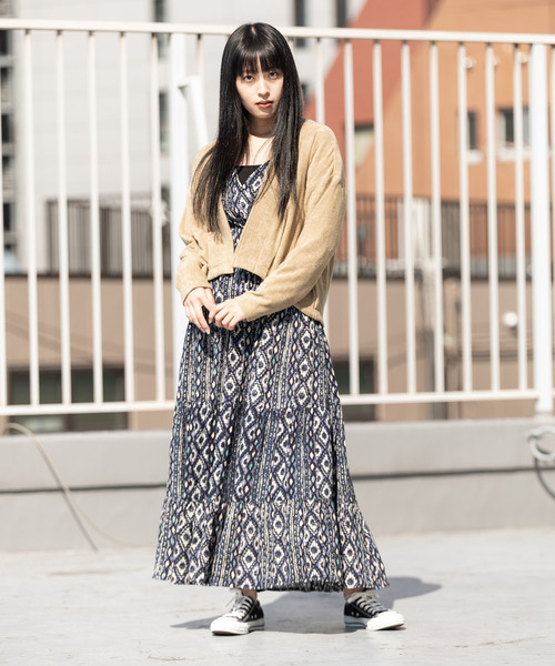 ROOPTOKYO(ループトウキョウ)の「tHING FABRICS/シングファブリックス TF Tuck blazer(ノーカラージャケット・レディース・ブラック/ベージュ/グレー・FREE)」の13枚目の写真