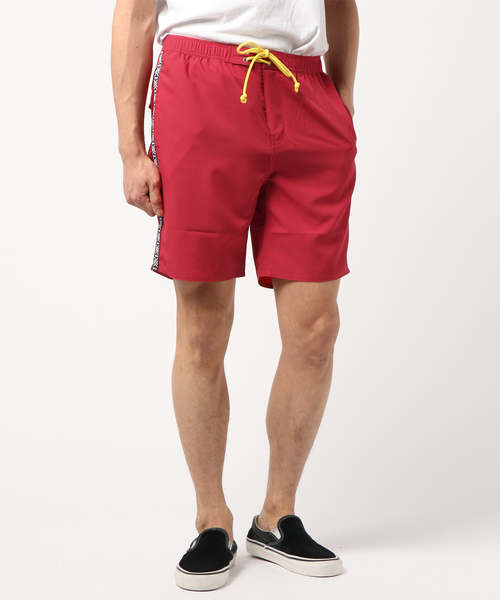 STYLEBLOCK（スタイルブロック）の「水陸両用テープ使いサーフショーツ（その他パンツ・メンズ・ブラック/ネイビー/レッド・L/LL/M）」の3枚目の写真