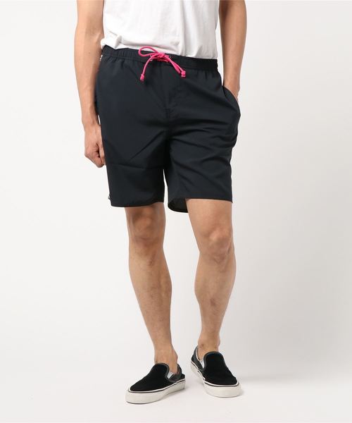 STYLEBLOCK（スタイルブロック）の「水陸両用テープ使いサーフショーツ（その他パンツ・メンズ・ブラック/ネイビー/レッド・L/LL/M）」の2枚目の写真