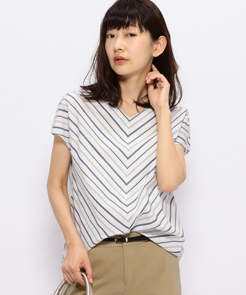 A/C DESIGN BY ALPHA CUBIC（エーシーデザインバイアルファキュービック）の「フレンチストライプブラウス（シャツ/ブラウス・レディース・ブルー/ネイビー/サックスブルー・13号/11号/9号）」の3枚目の写真