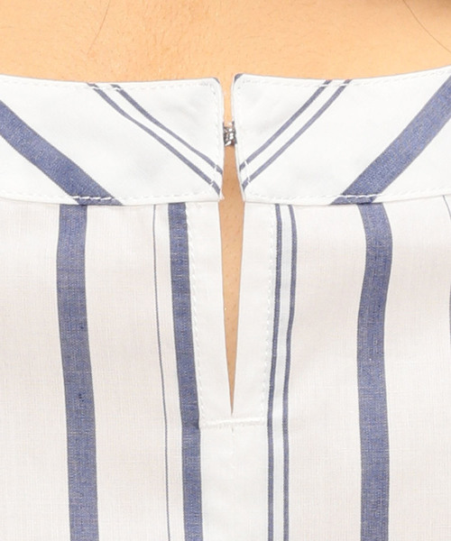 A/C DESIGN BY ALPHA CUBIC（エーシーデザインバイアルファキュービック）の「フレンチストライプブラウス（シャツ/ブラウス・レディース・ブルー/ネイビー/サックスブルー・13号/11号/9号）」の8枚目の写真