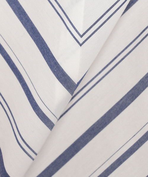 A/C DESIGN BY ALPHA CUBIC（エーシーデザインバイアルファキュービック）の「フレンチストライプブラウス（シャツ/ブラウス・レディース・ブルー/ネイビー/サックスブルー・13号/11号/9号）」の6枚目の写真