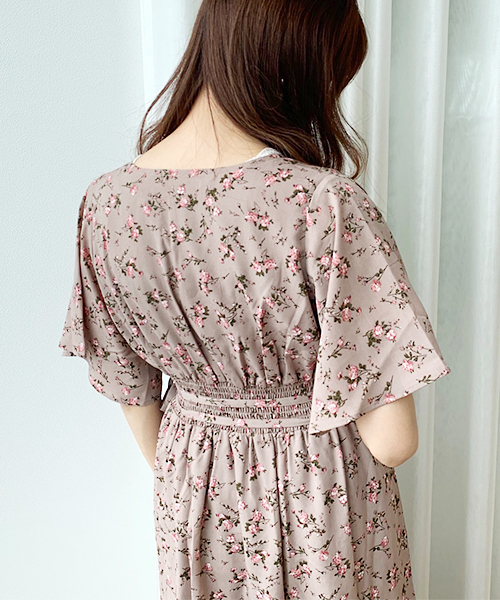 apres jour（アプレジュール）の「花柄カシュクールワンピース【ZOZOTOWN限定アイテム】（ワンピース・レディース・ブラック/ベージュ/モカ・フリー）」の20枚目の写真