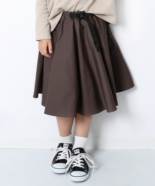 devirock(デビロック)の「ナイロンベルト付き膝下スカート(スカート・キッズ・ベージュ/テラコッタ/スミクロ/スモークピンク/パープル系その他/モカ/カーキ/ネイビー・110cm/100cm/120cm/130cm/140cm/150cm/160cm)」の3枚目の写真