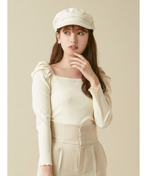 dazzlin(ダズリン)の「バックリボンパワショルトップス(Tシャツ/カットソー・レディース・オフホワイト/ブラック/ブルー/モカ・FREE)」の2枚目の写真