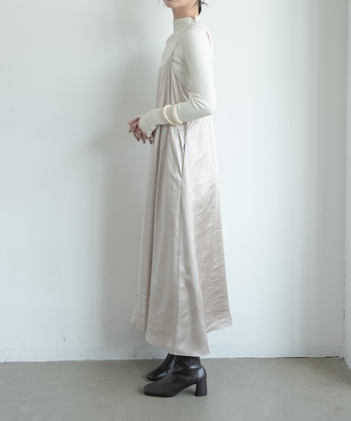 Aunt Marie's(アントマリーズ)の「AUNT MARIE'S ダブルサテン切り替えキャミワンピース(ワンピース・レディース・ブラック/モカ/ベージュ・FREE)」の18枚目の写真