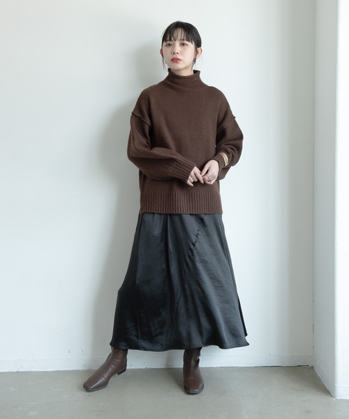 Aunt Marie's(アントマリーズ)の「AUNT MARIE'S ダブルサテン切り替えキャミワンピース(ワンピース・レディース・ブラック/モカ/ベージュ・FREE)」の5枚目の写真