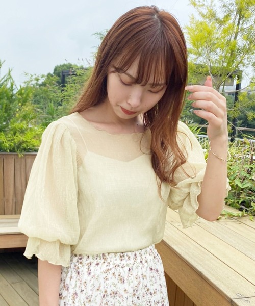 one after another NICE CLAUP（ワンアフターアナザーナイスクラップ）の「インナー付きプリーツシアトップス（シャツ/ブラウス・レディース・イエロー/アイボリー/ミント/モカ・FREE）」の9枚目の写真