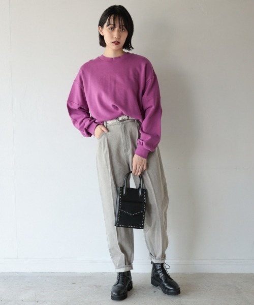 PAGEBOY（ページボーイ）の「バックオープンウラケプルオーバー(トレーナー/スウェット/裏毛)（スウェット・レディース・オフホワイト/ブラック/ダークブラウン/パープル・FREE）」の17枚目の写真