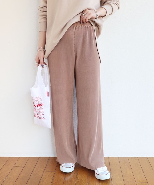 andme(アンドミー)の「プリーツワイドパンツ ウエストゴム(その他パンツ・レディース・ブラック/ブラウン/ブルー/グリーン/チャコールグレー/ライトブラウン・M)」の4枚目の写真