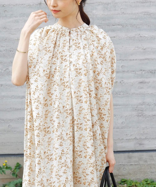 Crisp yours(クリスプユアーズ)の「フラワーリラックスワンピース(ワンピース・レディース・ホワイト/グレー・FREE)」の22枚目の写真