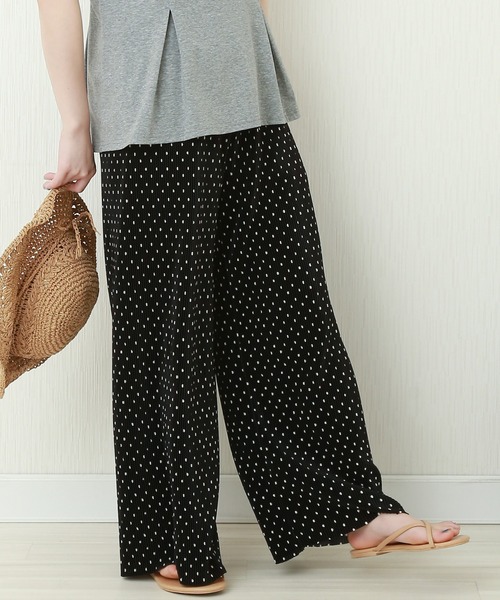 CHARM BERRY TIC(チャームベリーチック)の「総柄クリスタルプリーツパンツ(その他パンツ・レディース・ブラック系その他/ブラック系その他2・M)」の1枚目の写真