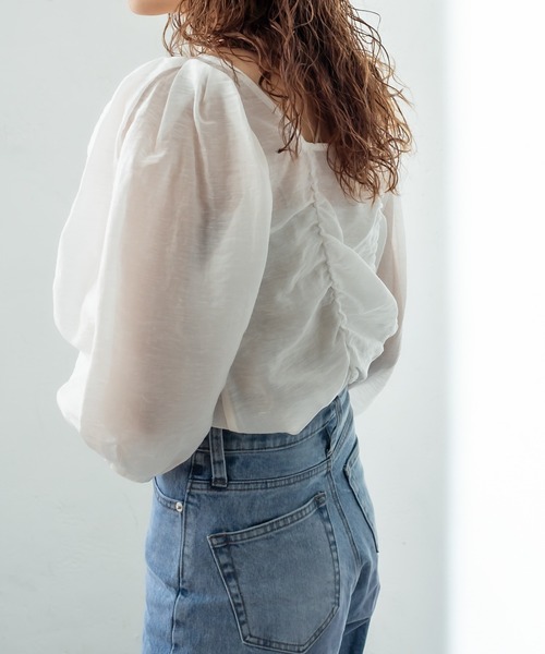 mystic（ミスティック）の「シアーギャザー使いブラウス（シャツ/ブラウス・レディース・ブラック/ベージュ/オフホワイト・FREE）」の16枚目の写真