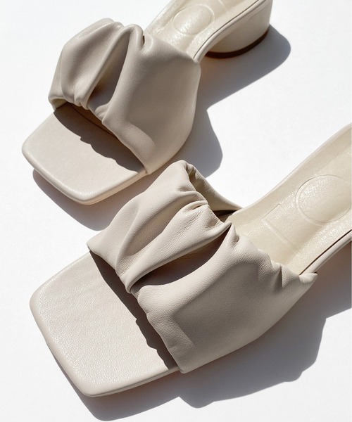 EVOL（イーボル）の「【EVOL】ソフトスクエアサンダル IQ9581（サンダル・レディース・ブラック/ベージュ/アイボリー・S/M/LL/L）」の10枚目の写真