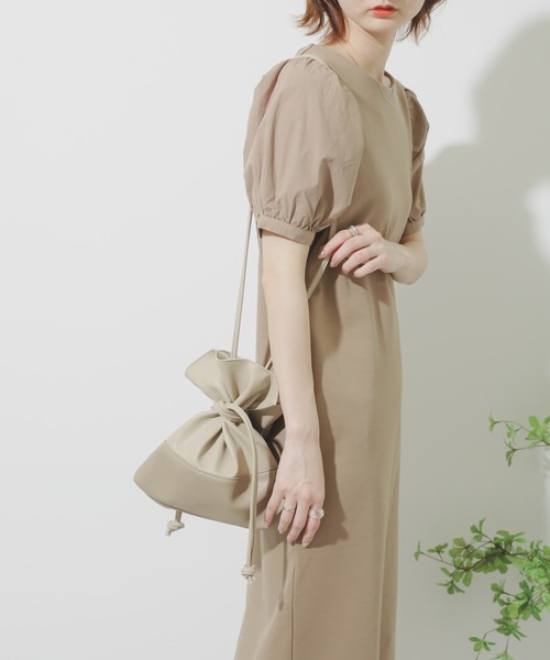 SENSE OF PLACE by URBAN RESEARCH（センスオブプレイスバイアーバンリサーチ）の「ドロストミニショルダーバッグ（ショルダーバッグ・レディース・ブラック/グリーン/ベージュ・ONE）」の5枚目の写真