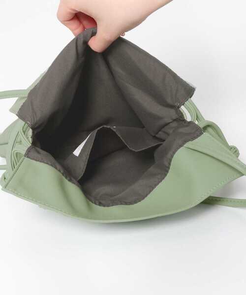 SENSE OF PLACE by URBAN RESEARCH（センスオブプレイスバイアーバンリサーチ）の「ドロストミニショルダーバッグ（ショルダーバッグ・レディース・ブラック/グリーン/ベージュ・ONE）」の13枚目の写真
