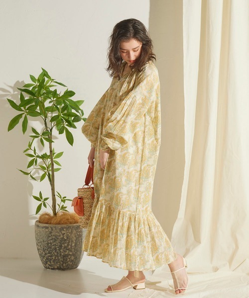 LIPSTAR（リップスター）の「ペイズリー柄ワンピース（ワンピース・レディース・ブルー系その他/ベージュ系その他・M）」の10枚目の写真